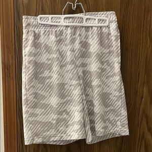Xersion Camouflage Athletic Shorts